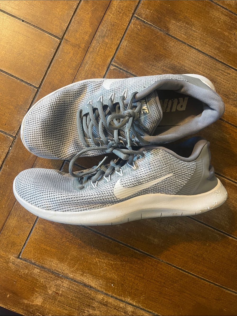 Nike Women's Light Gray/Blue Mesh Running Shoes